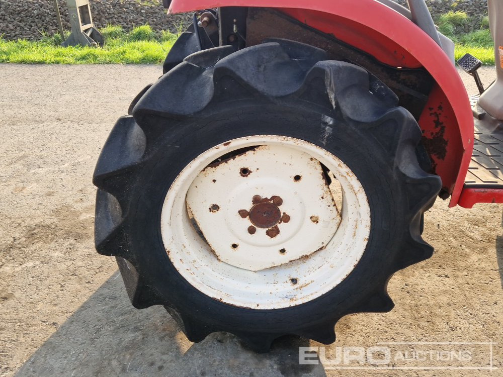 Kompaktný traktor Yanmar EF120: obrázok 10