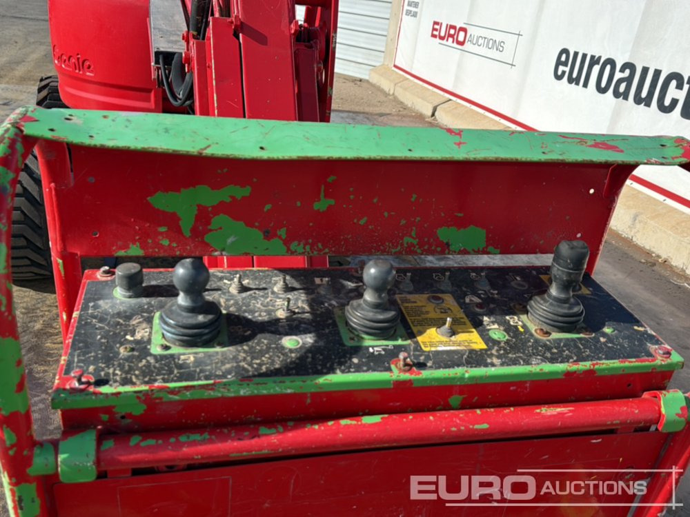 Kĺbová pracovná plošina 2011 Genie Z45-25JRT: obrázok 13 Kĺbová pracovná plošina 2011 Genie Z45-25JRT: obrázok 13