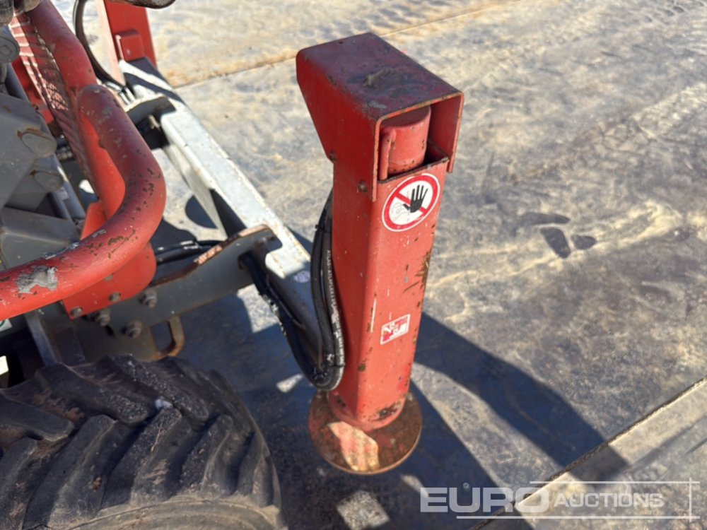 Samohybná plošiny 2015 SkyJack SJ6832RT: obrázok 13