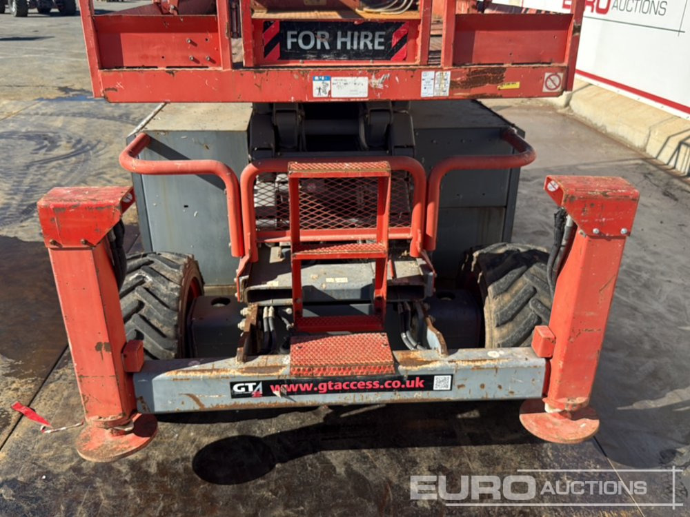 Samohybná plošiny 2015 SkyJack SJ6832RT: obrázok 17