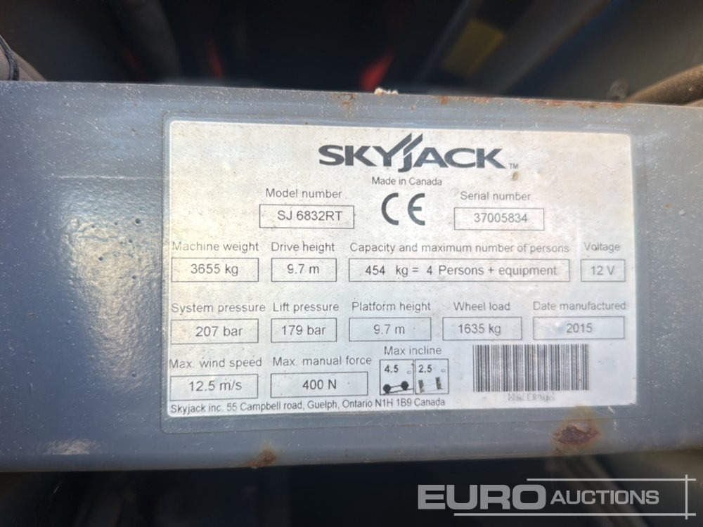 Samohybná plošiny 2015 SkyJack SJ6832RT: obrázok 26