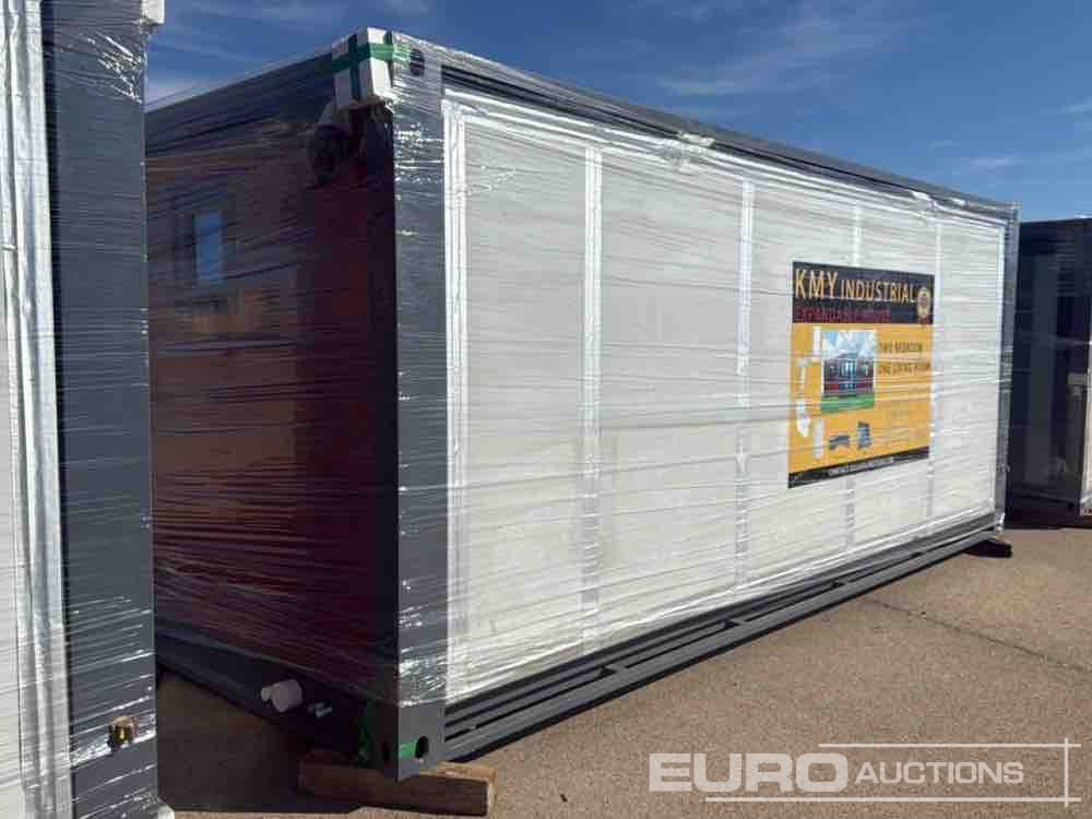 2025 KMY Industrial Expandable Container House, Two Bedrooms, One Living Room, C/W Shower Room, Wash Basin, Toilet, L-Shaped Cabinet - Obytný kontajner: obrázok 3 2025 KMY Industrial Expandable Container House, Two Bedrooms, One Living Room, C/W Shower Room, Wash Basin, Toilet, L-Shaped Cabinet - Obytný kontajner: obrázok 3