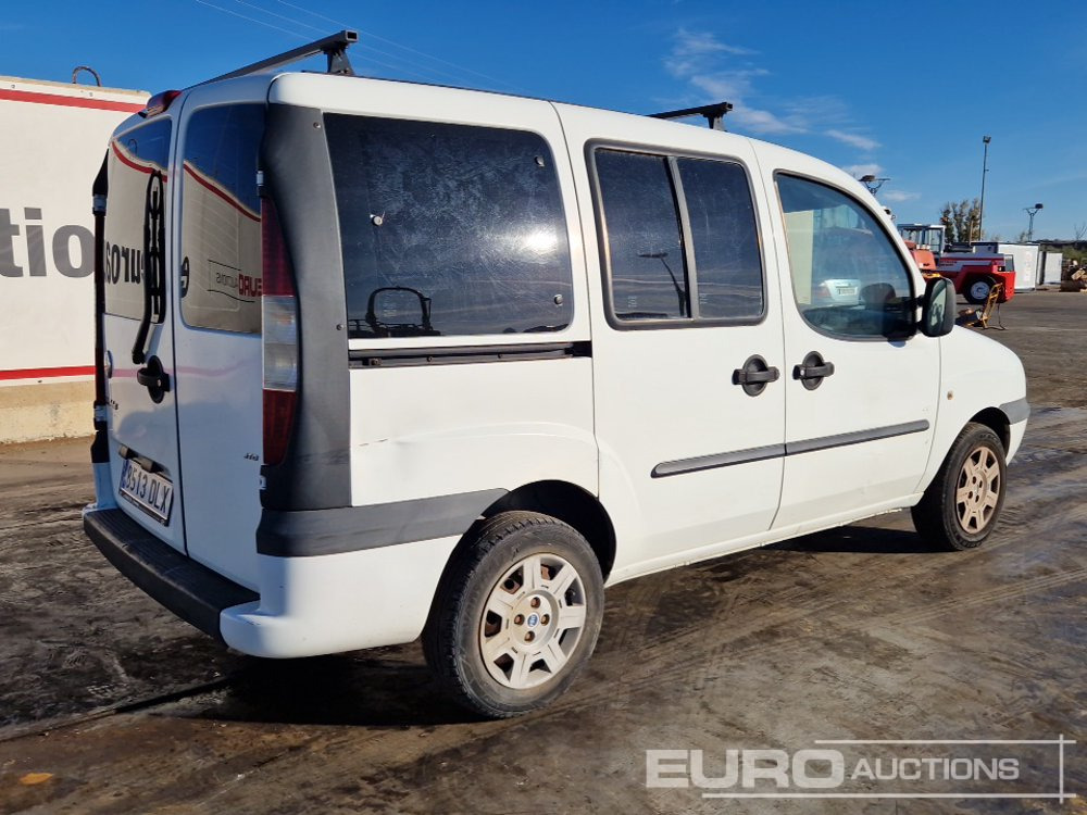 2005 Fiat Doblo 1.9 JTD - Dodávka: obrázok 4 2005 Fiat Doblo 1.9 JTD - Dodávka: obrázok 4