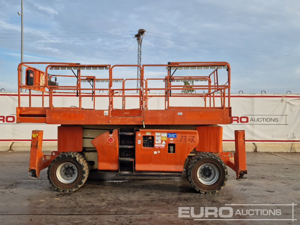 JLG 3394RT - Pracovná plošina: obrázok 2 JLG 3394RT - Pracovná plošina: obrázok 2