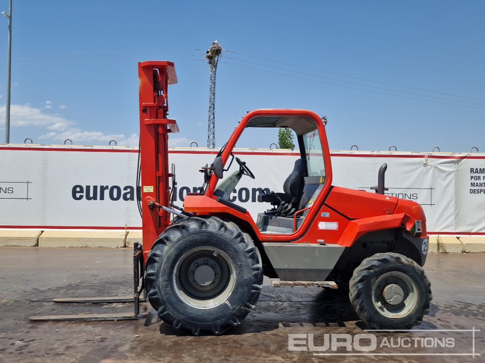 Manitou M26-4 - Terénny vozík: obrázok 2 Manitou M26-4 - Terénny vozík: obrázok 2