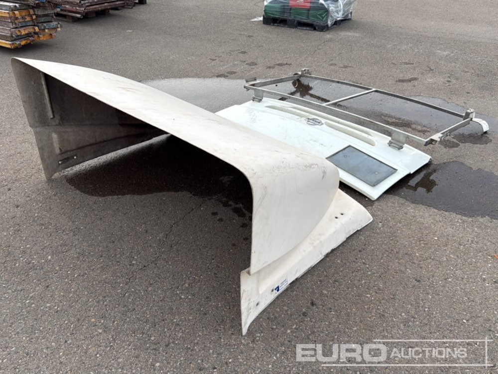 Sleeper Cab & Front to Suit Nissan Truck - Stavebné zariadenia: obrázok 4 Sleeper Cab & Front to Suit Nissan Truck - Stavebné zariadenia: obrázok 4