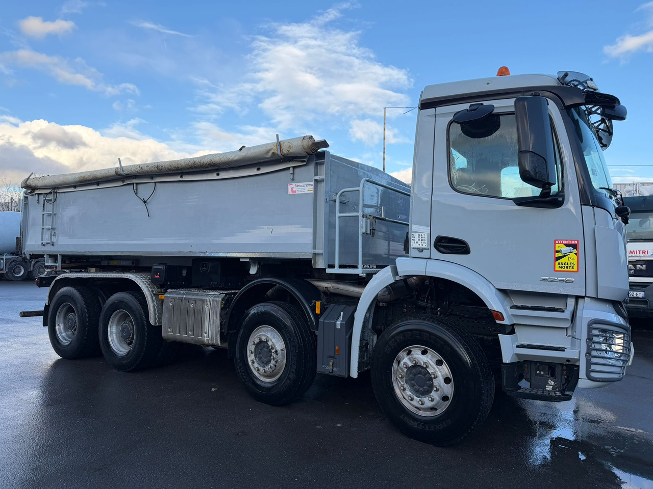 Camion porteur bi-benne EM-584-QH - Sklápač: obrázok 5 Camion porteur bi-benne EM-584-QH - Sklápač: obrázok 5