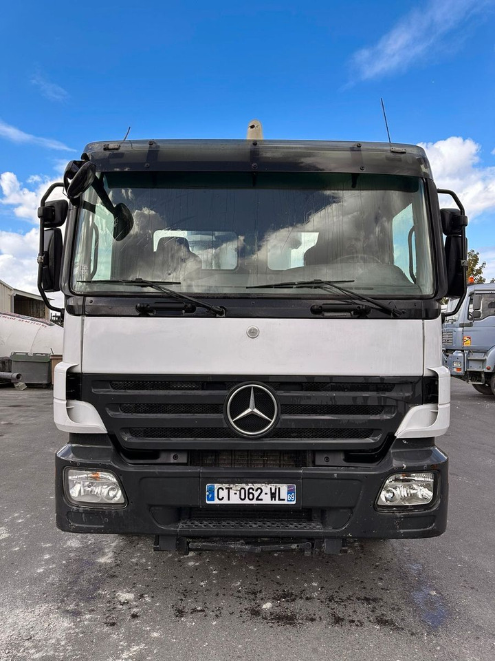 Mercedes-Benz Actros - Autočerpadlo: obrázok 3 Mercedes-Benz Actros - Autočerpadlo: obrázok 3
