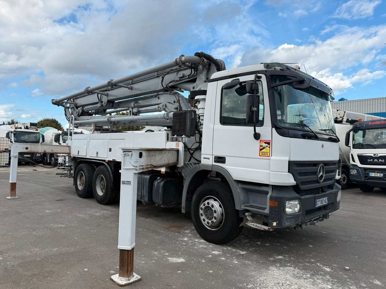 Mercedes-Benz Actros - Autočerpadlo: obrázok 2 Mercedes-Benz Actros - Autočerpadlo: obrázok 2