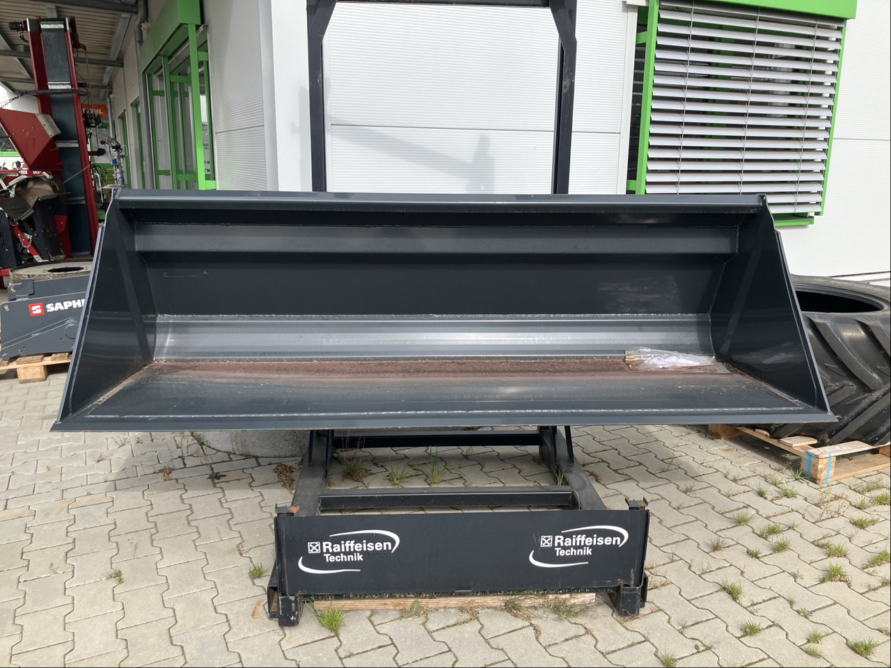 Alö Stoll Schaufel 2,60m - Predný nakladač na traktor: obrázok 3 Alö Stoll Schaufel 2,60m - Predný nakladač na traktor: obrázok 3