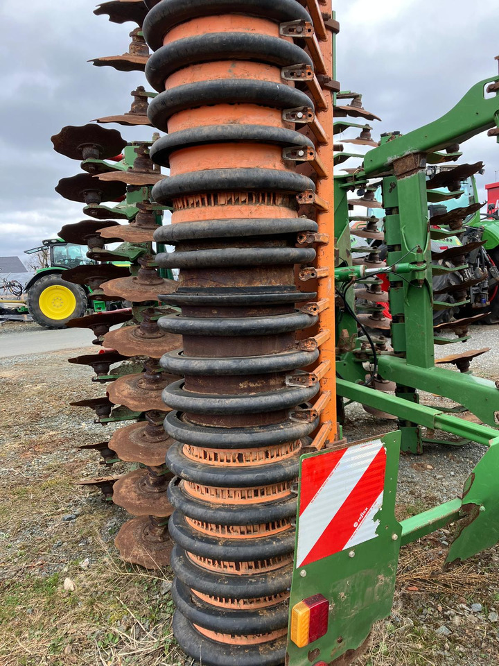 Amazone Catros 5001-2 Pro - Diskový pluh: obrázok 3 Amazone Catros 5001-2 Pro - Diskový pluh: obrázok 3