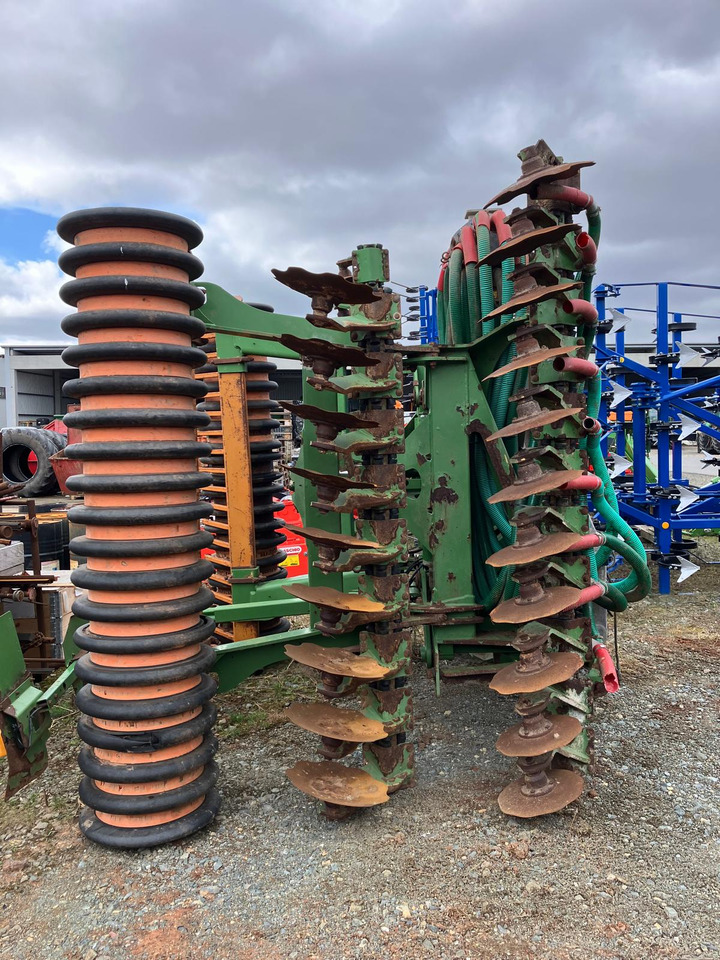 Amazone Catros 5001-2 Pro - Diskový pluh: obrázok 2 Amazone Catros 5001-2 Pro - Diskový pluh: obrázok 2