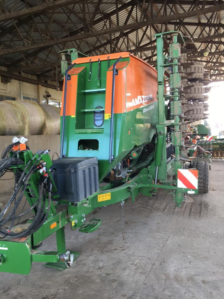 Amazone Cirrus 6003-2 - Univerzálny sejací stroj: obrázok 1 Amazone Cirrus 6003-2 - Univerzálny sejací stroj: obrázok 1