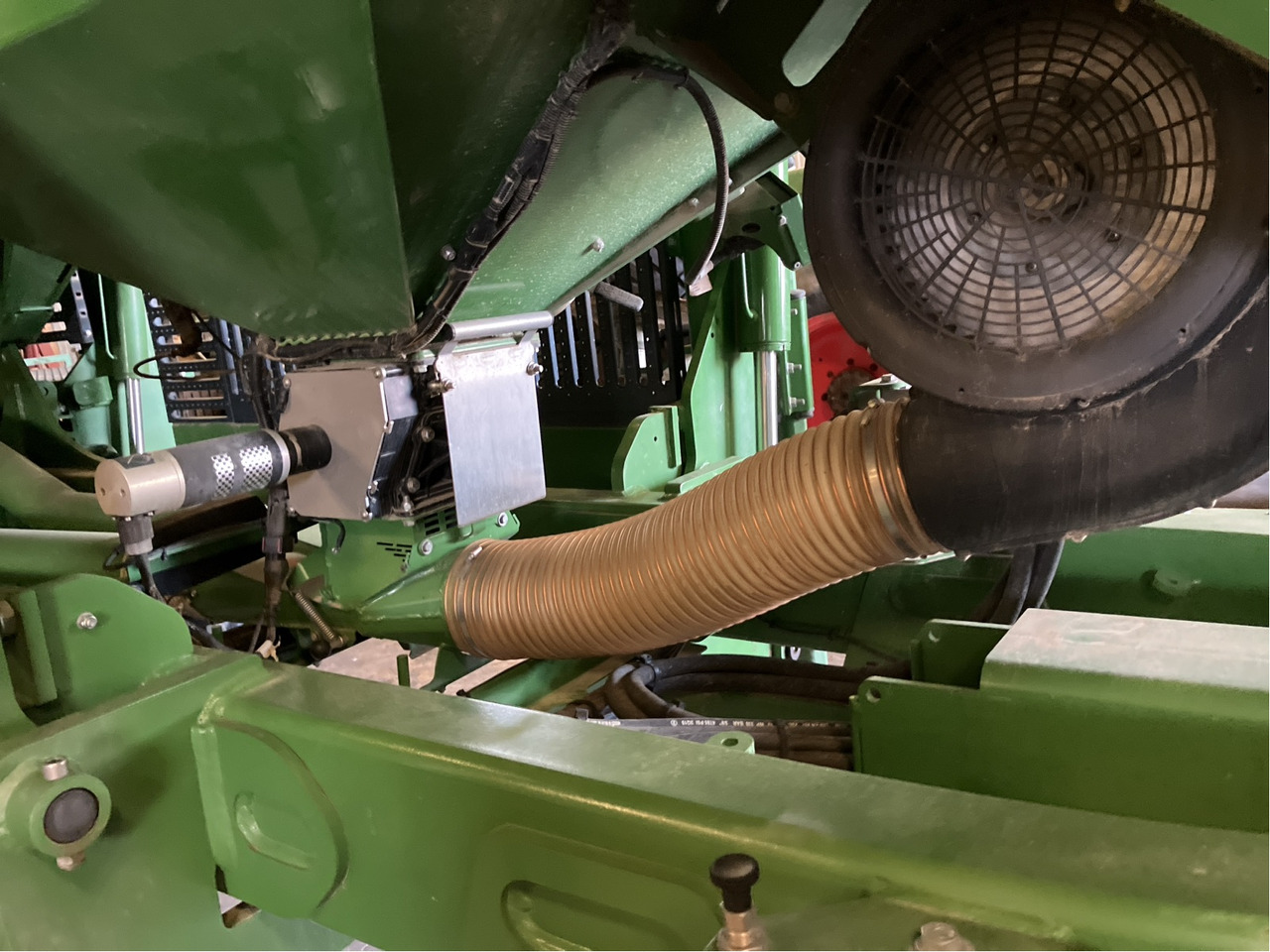 Amazone Cirrus 6003-2 - Univerzálny sejací stroj: obrázok 2 Amazone Cirrus 6003-2 - Univerzálny sejací stroj: obrázok 2