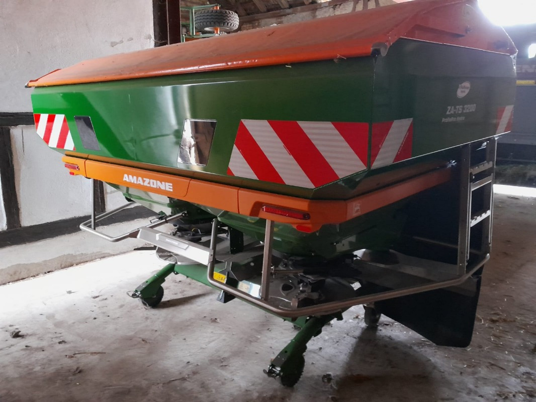 Amazone ZA-TS Hydro 4200 Ultra - Postrekovač: obrázok 2 Amazone ZA-TS Hydro 4200 Ultra - Postrekovač: obrázok 2