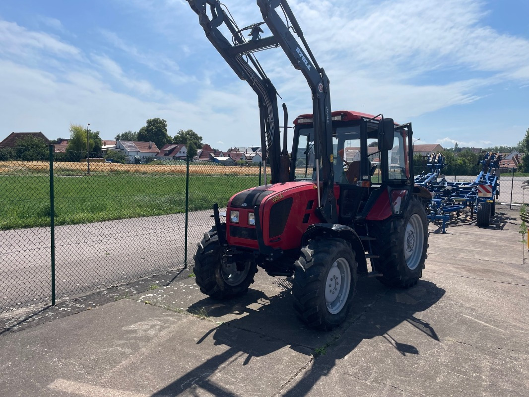 Belarus 920.4 - Traktor: obrázok 1 Belarus 920.4 - Traktor: obrázok 1