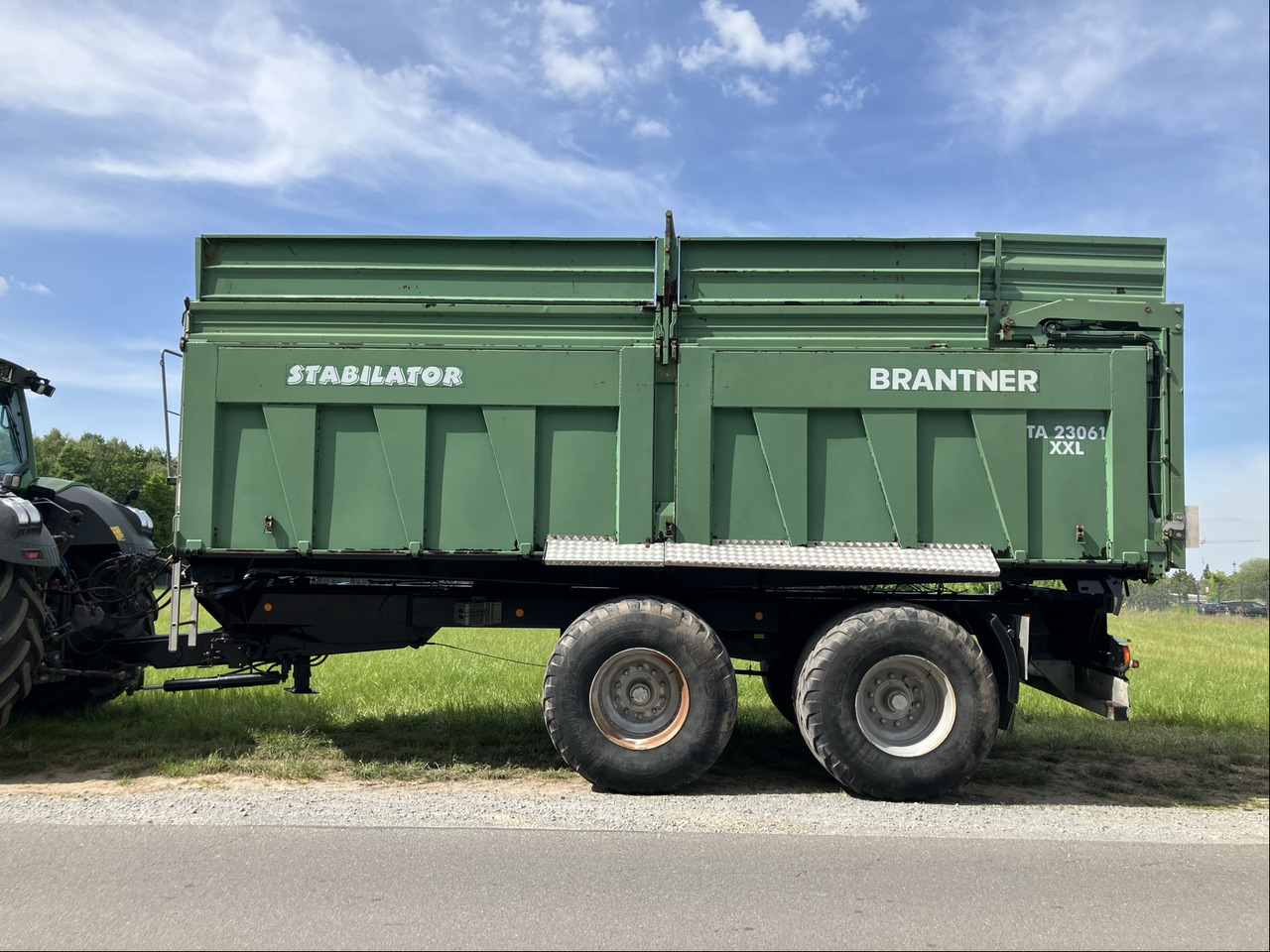 Brantner TA23061 STX - Sklápač: obrázok 1 Brantner TA23061 STX - Sklápač: obrázok 1