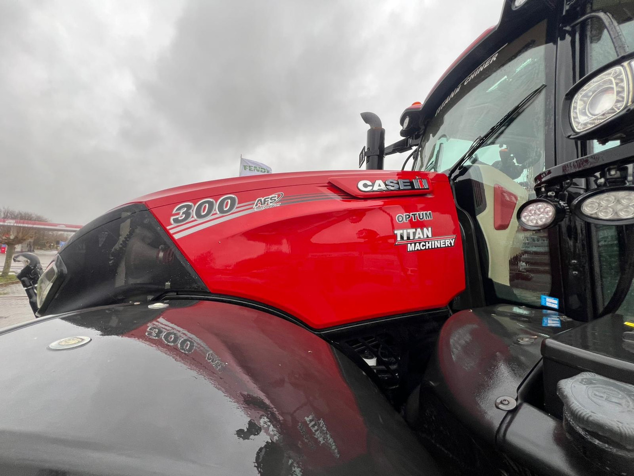 Case IH Optum 300 - Traktor: obrázok 4 Case IH Optum 300 - Traktor: obrázok 4