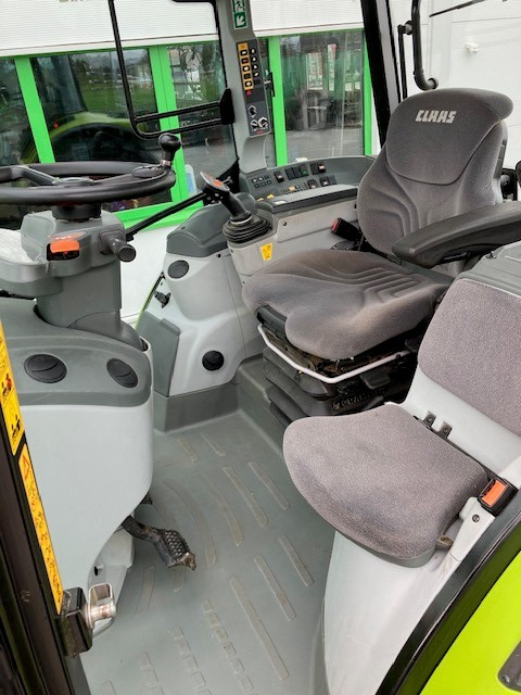 Claas Arion 460 - Traktor: obrázok 4 Claas Arion 460 - Traktor: obrázok 4