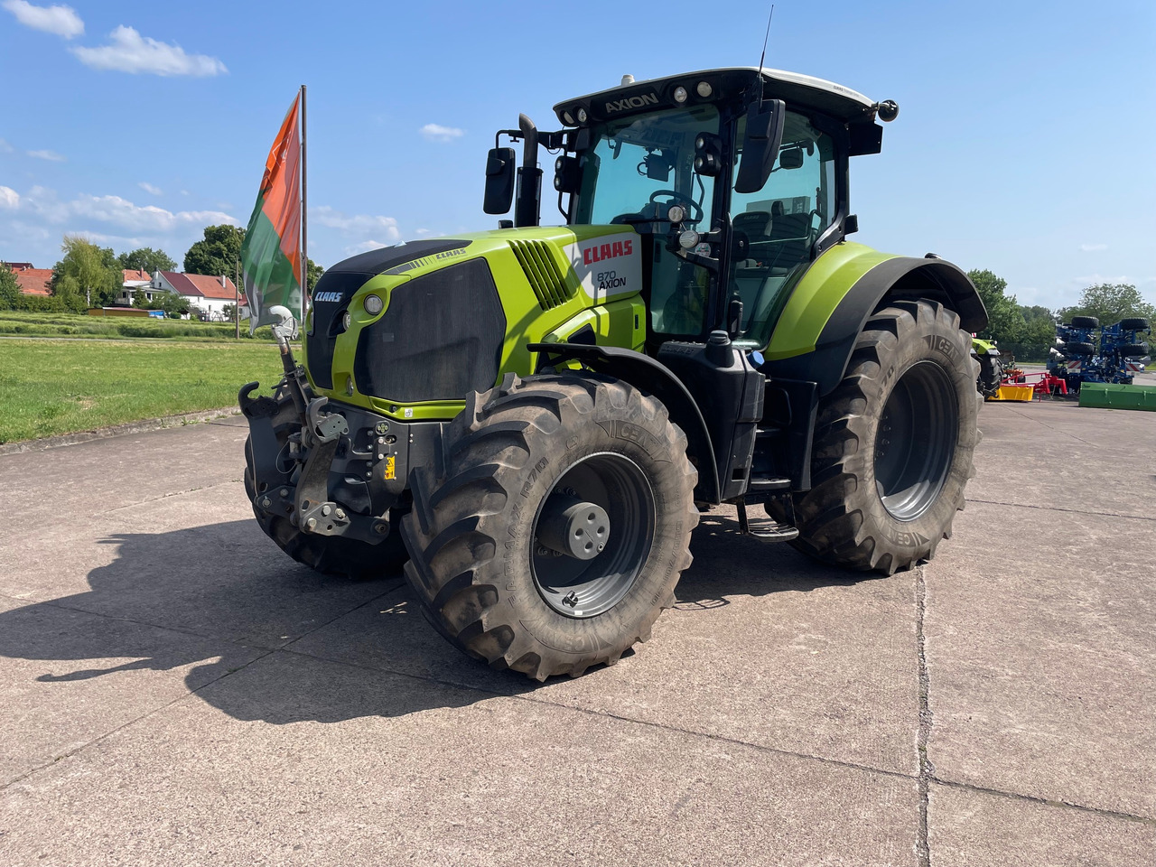 Claas Axion 870 CMATIC - Traktor: obrázok 1 Claas Axion 870 CMATIC - Traktor: obrázok 1
