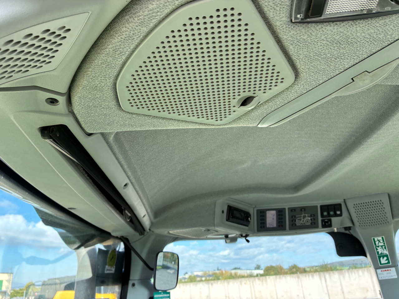 Claas Axion 870 - Traktor: obrázok 3 Claas Axion 870 - Traktor: obrázok 3