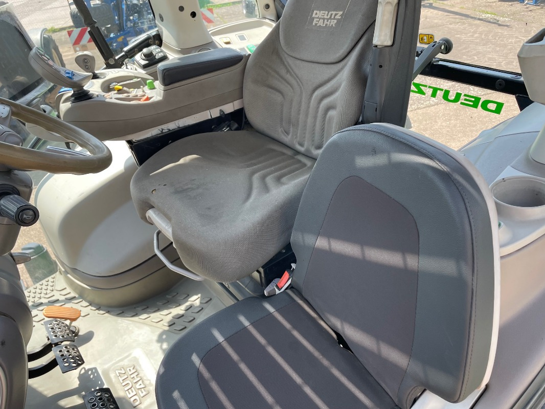 Deutz-Fahr Agrotron 7250 TTV - Traktor: obrázok 5 Deutz-Fahr Agrotron 7250 TTV - Traktor: obrázok 5