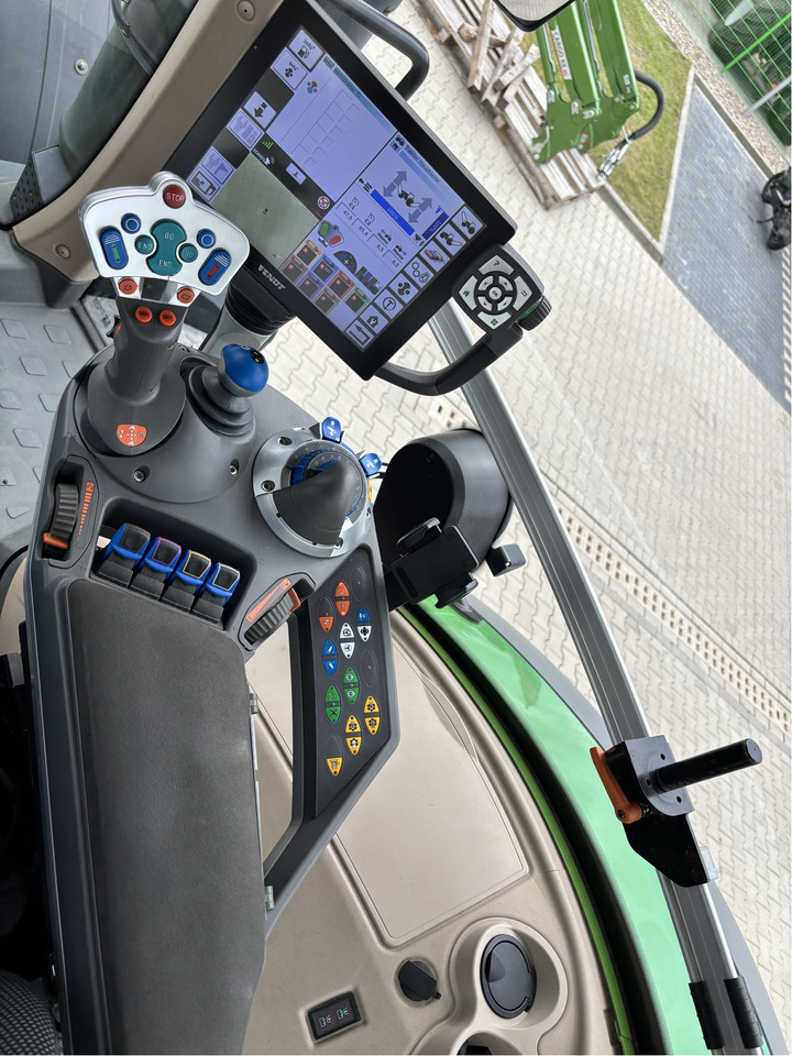 Fendt 1050 S4 Vario RÜFA - Traktor: obrázok 3 Fendt 1050 S4 Vario RÜFA - Traktor: obrázok 3