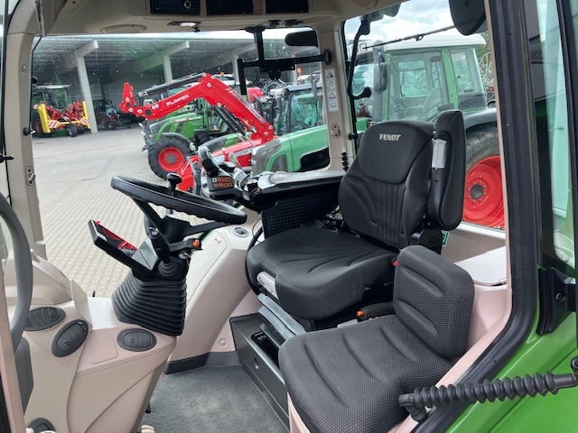 Fendt 313 Vario Gen4 Power Sett.2 - Traktor: obrázok 2 Fendt 313 Vario Gen4 Power Sett.2 - Traktor: obrázok 2