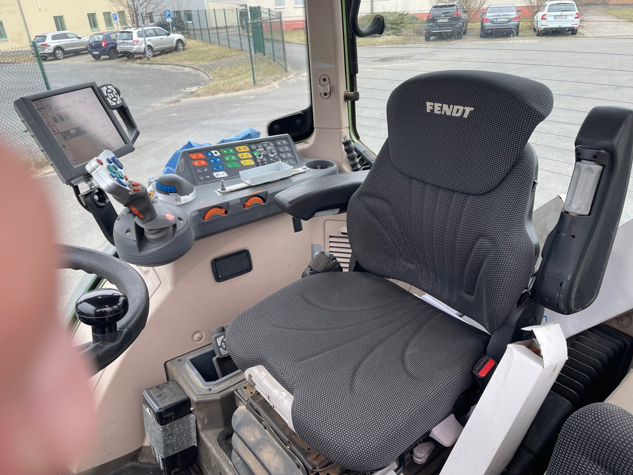 Fendt 313 Vario S4 ProfiPlus - Traktor: obrázok 4 Fendt 313 Vario S4 ProfiPlus - Traktor: obrázok 4