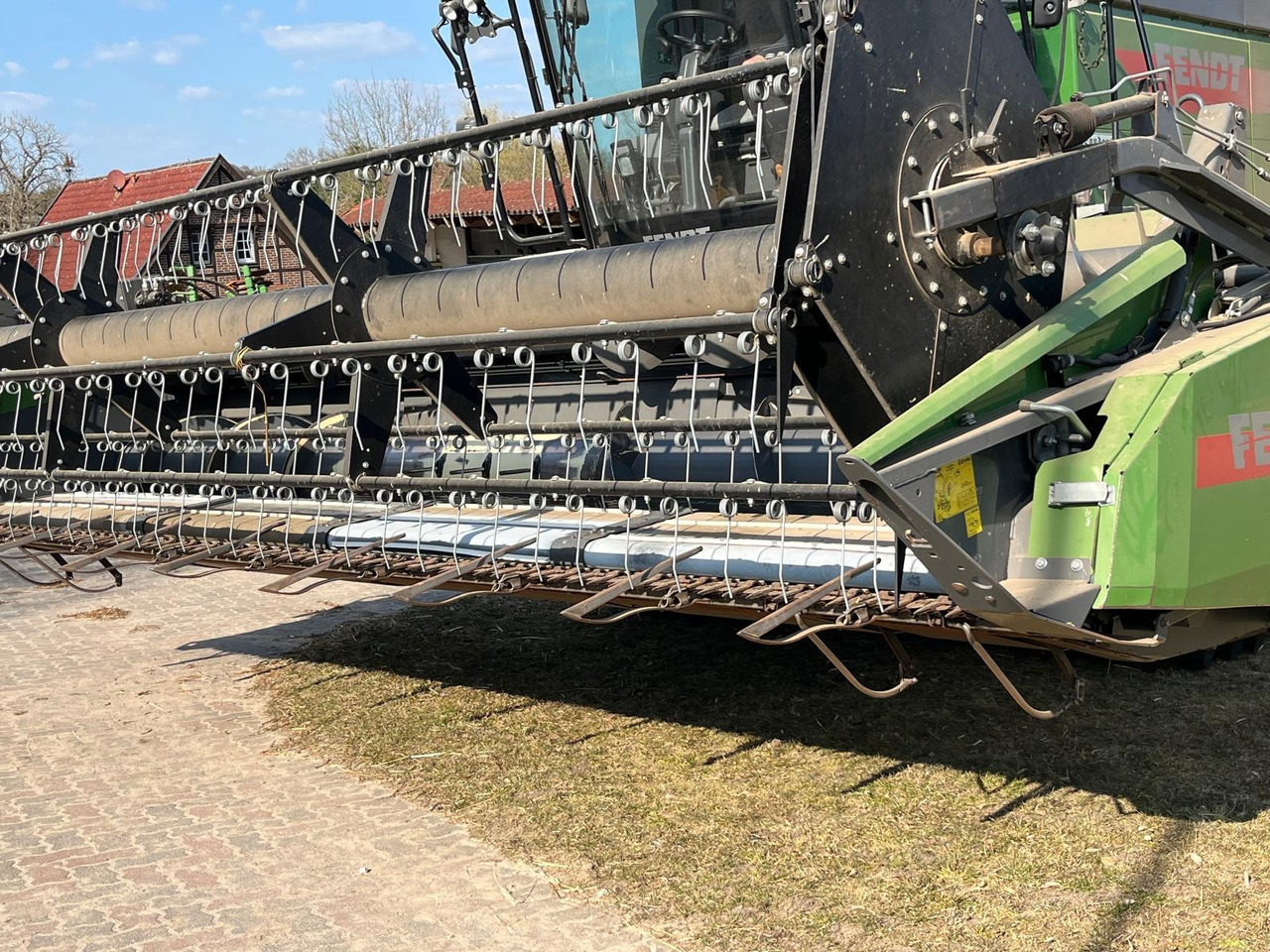 Fendt 5225 E 5,50m PowerFlow Schneiwerk - Obilný kombajn: obrázok 3 Fendt 5225 E 5,50m PowerFlow Schneiwerk - Obilný kombajn: obrázok 3