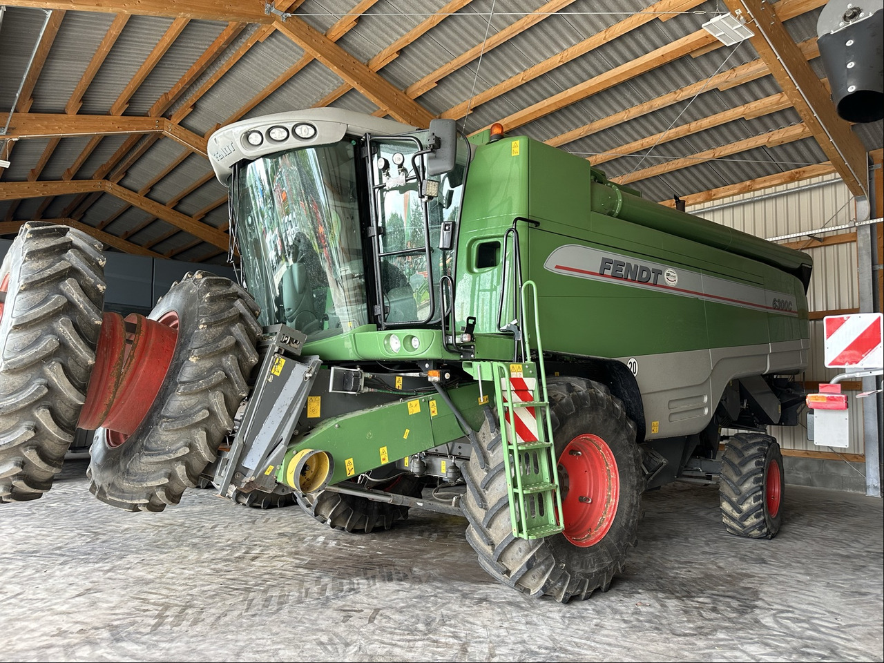 Fendt 6300 C - Obilný kombajn: obrázok 1 Fendt 6300 C - Obilný kombajn: obrázok 1