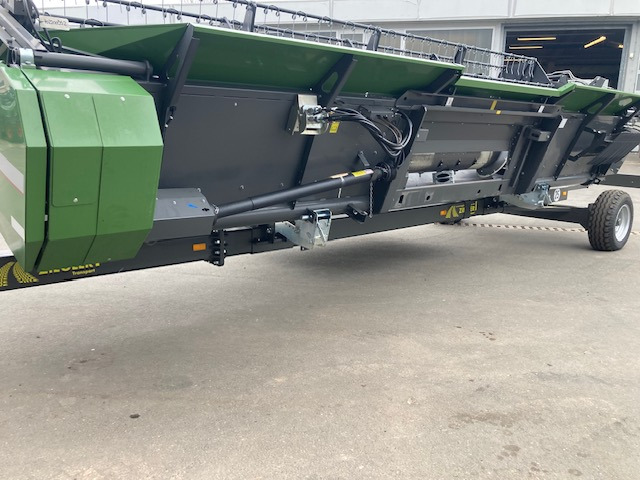 Fendt 6335C Stage 5 - Obilný kombajn: obrázok 4 Fendt 6335C Stage 5 - Obilný kombajn: obrázok 4