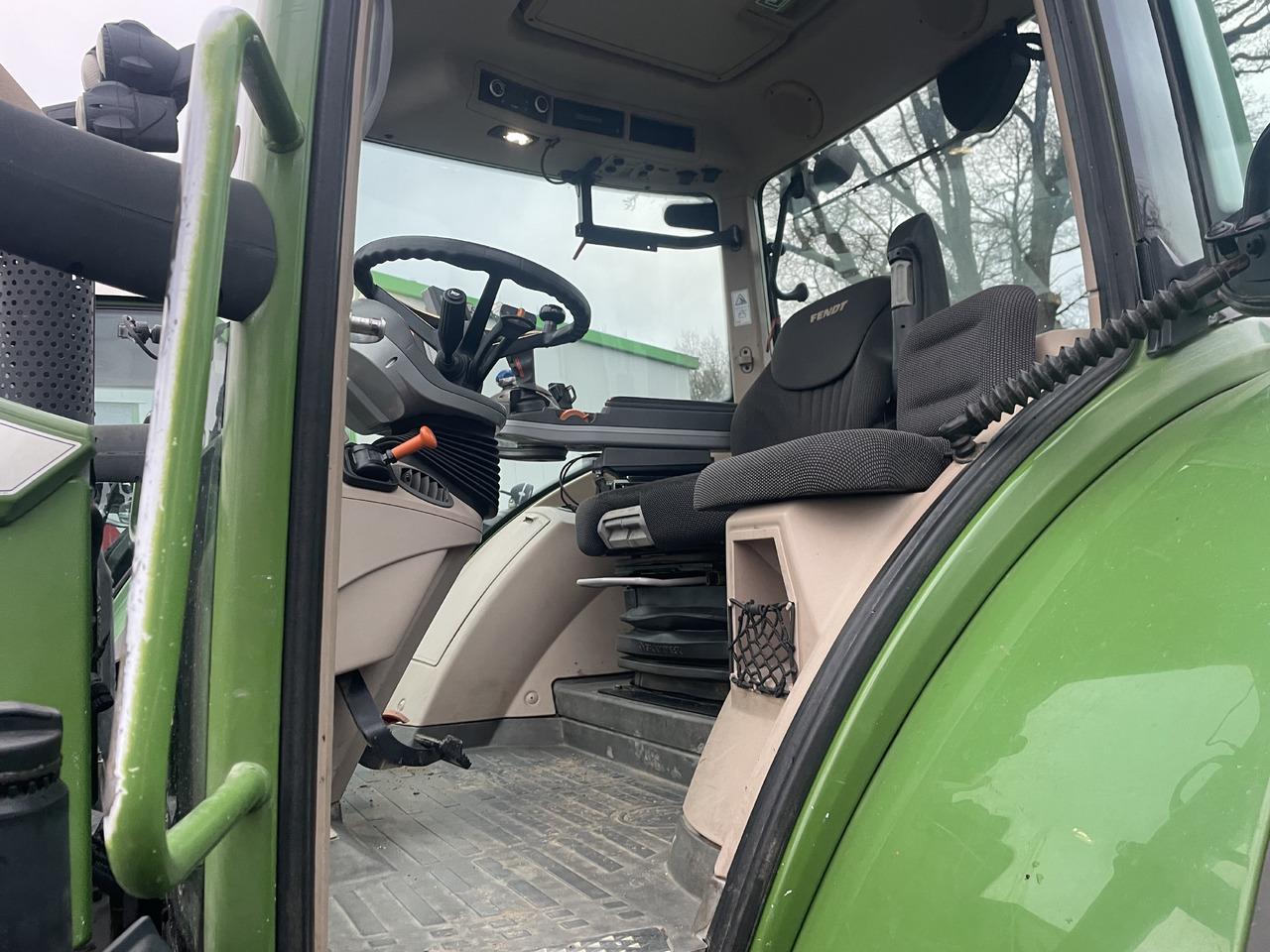 Fendt 718 Power Plus - Traktor: obrázok 5 Fendt 718 Power Plus - Traktor: obrázok 5
