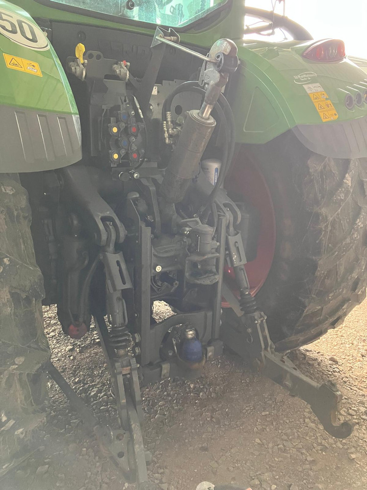 Fendt 720 Vario S4 ProfiPlus - Traktor: obrázok 3 Fendt 720 Vario S4 ProfiPlus - Traktor: obrázok 3
