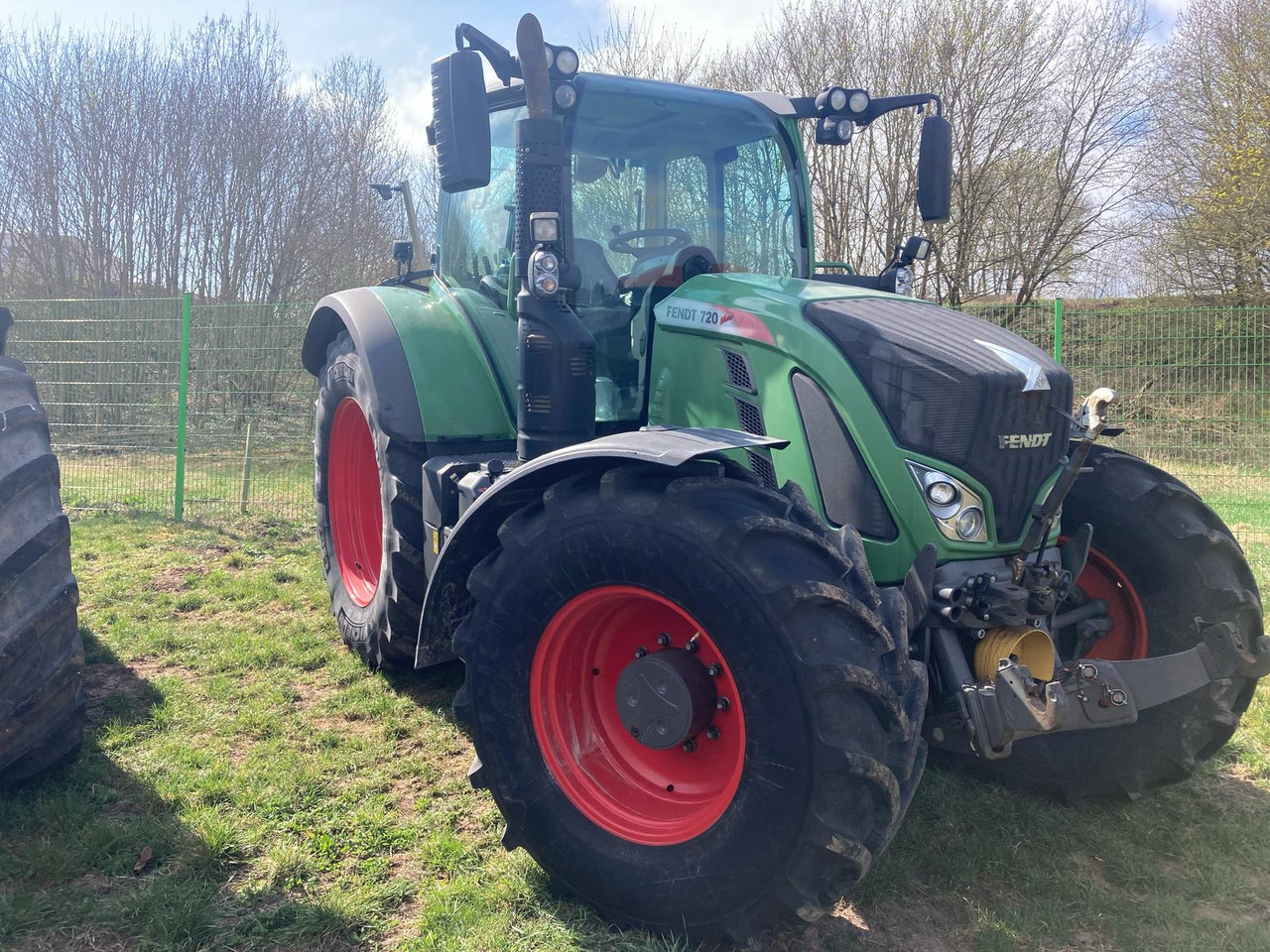 Fendt 720 Vario S4 ProfiPlus - Traktor: obrázok 5 Fendt 720 Vario S4 ProfiPlus - Traktor: obrázok 5