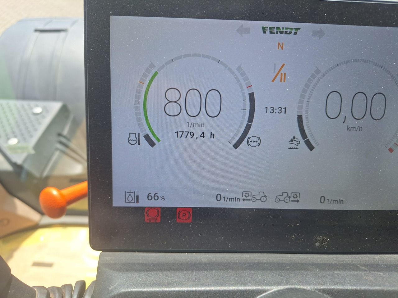 Fendt 724 Vario Gen6 Profi Setting2 - Traktor: obrázok 3 Fendt 724 Vario Gen6 Profi Setting2 - Traktor: obrázok 3