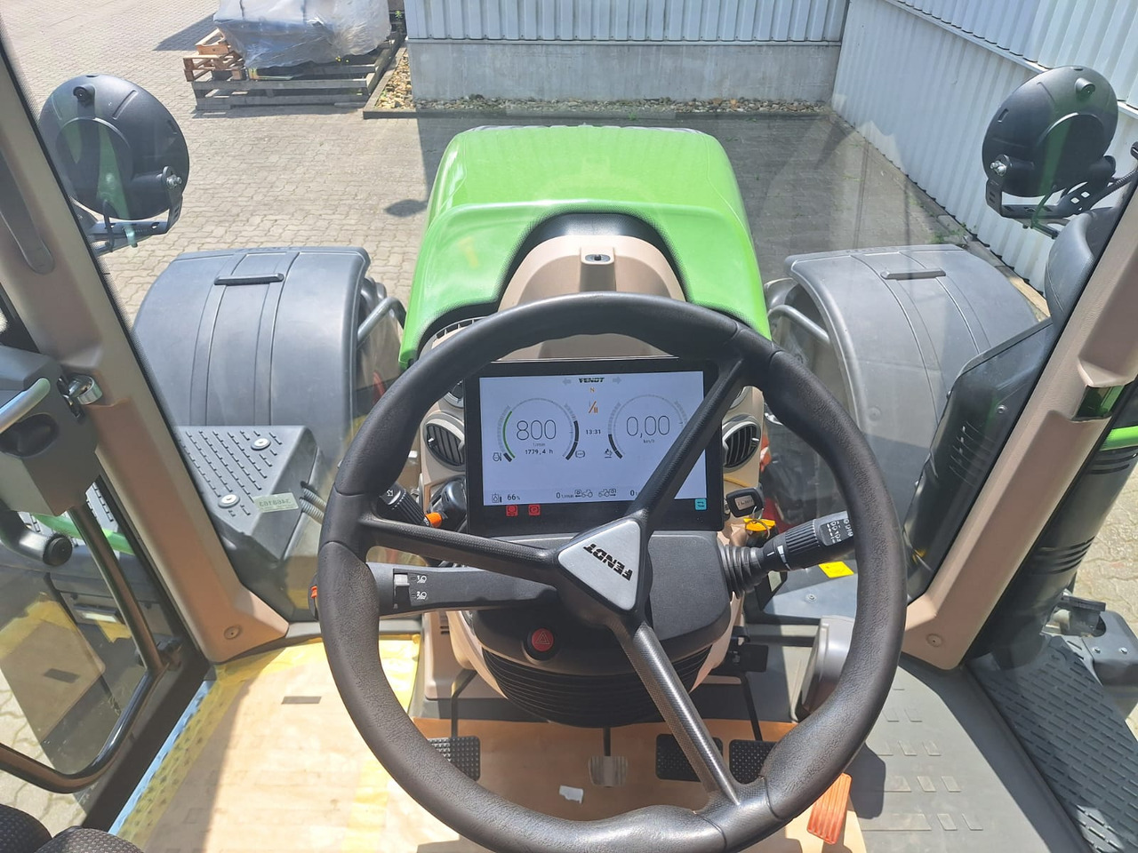 Fendt 724 Vario Gen6 Profi Setting2 - Traktor: obrázok 5 Fendt 724 Vario Gen6 Profi Setting2 - Traktor: obrázok 5