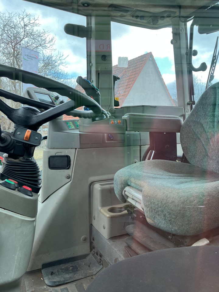 Fendt 817 Vario TMS - Traktor: obrázok 2 Fendt 817 Vario TMS - Traktor: obrázok 2