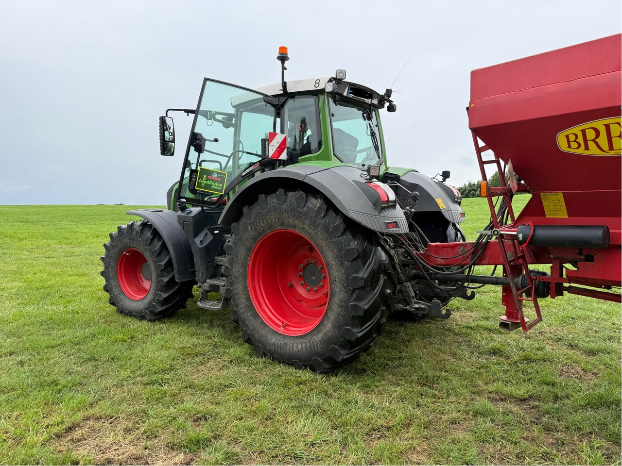 Fendt 828 Vario S4 Profi Plus Nr.8 - Traktor: obrázok 5 Fendt 828 Vario S4 Profi Plus Nr.8 - Traktor: obrázok 5