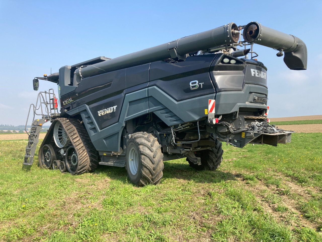 Fendt IDEAL 8T - Obilný kombajn: obrázok 2 Fendt IDEAL 8T - Obilný kombajn: obrázok 2
