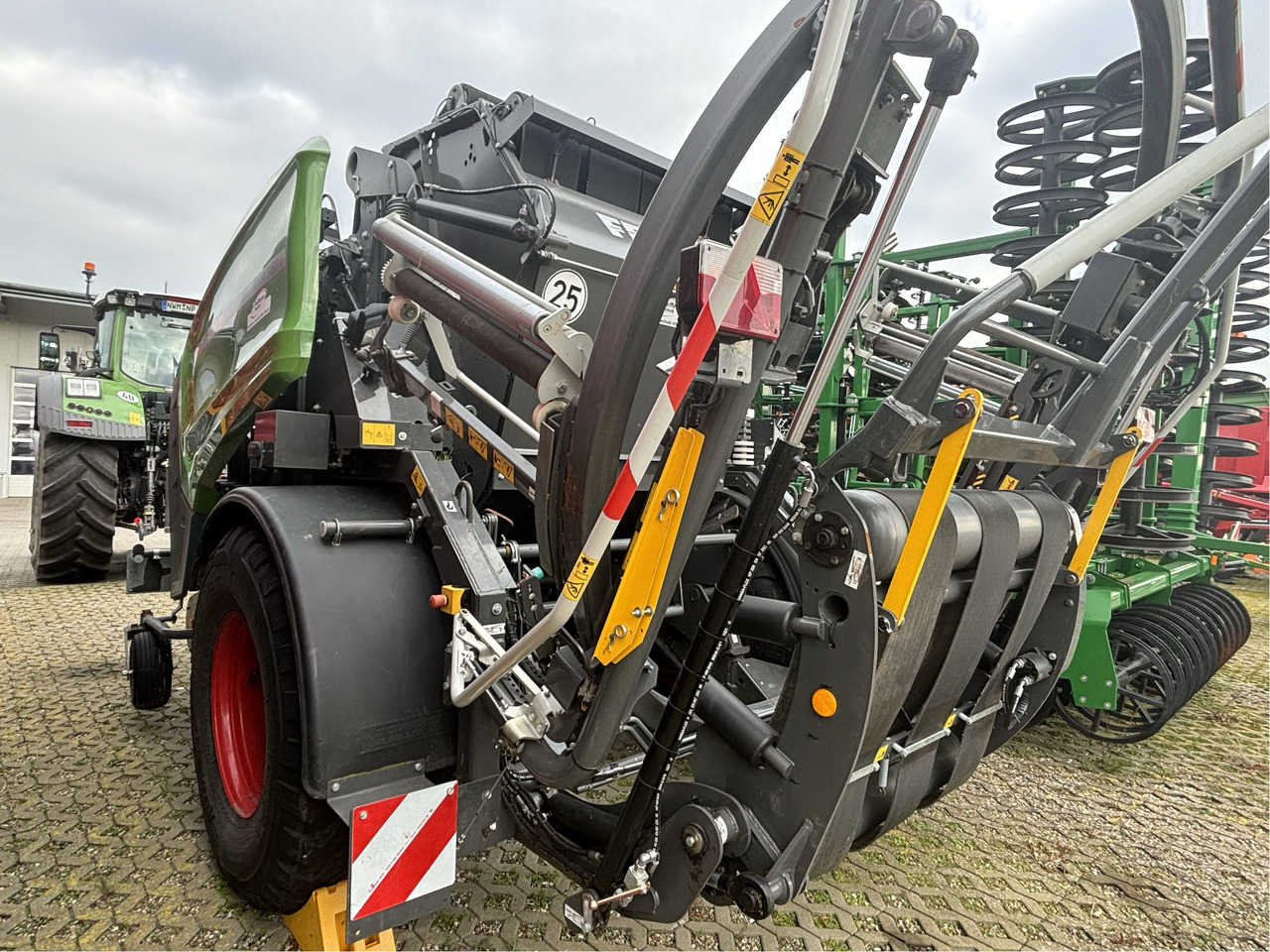 Fendt Rotana 160 V Combi - Stroje na zber krmovín: obrázok 2 Fendt Rotana 160 V Combi - Stroje na zber krmovín: obrázok 2