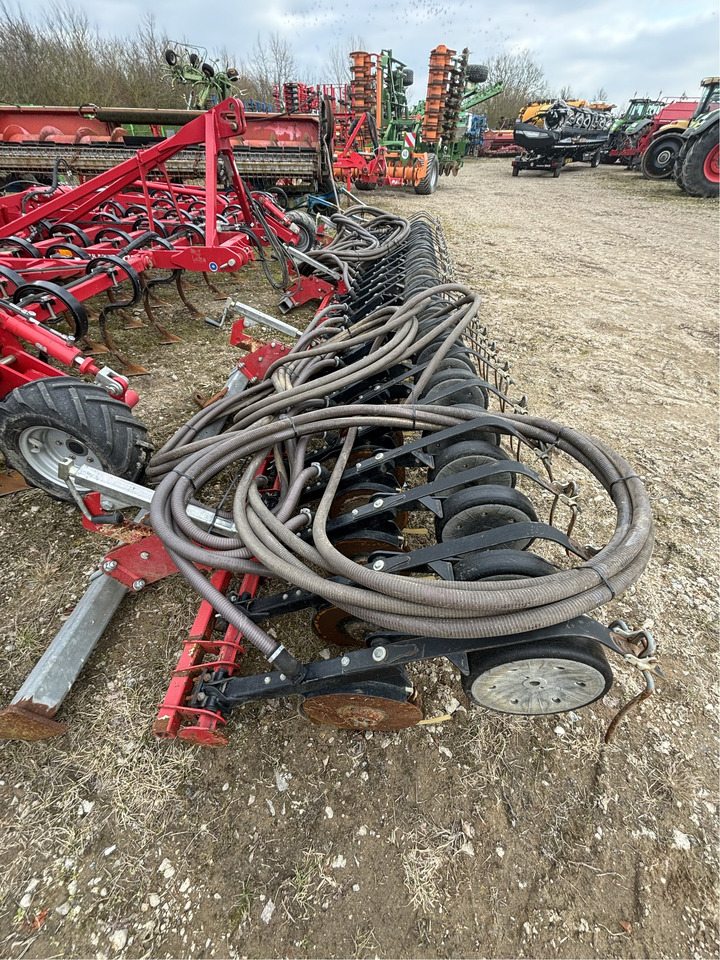 Horsch Tiger 6AS - Kultivátor: obrázok 2 Horsch Tiger 6AS - Kultivátor: obrázok 2