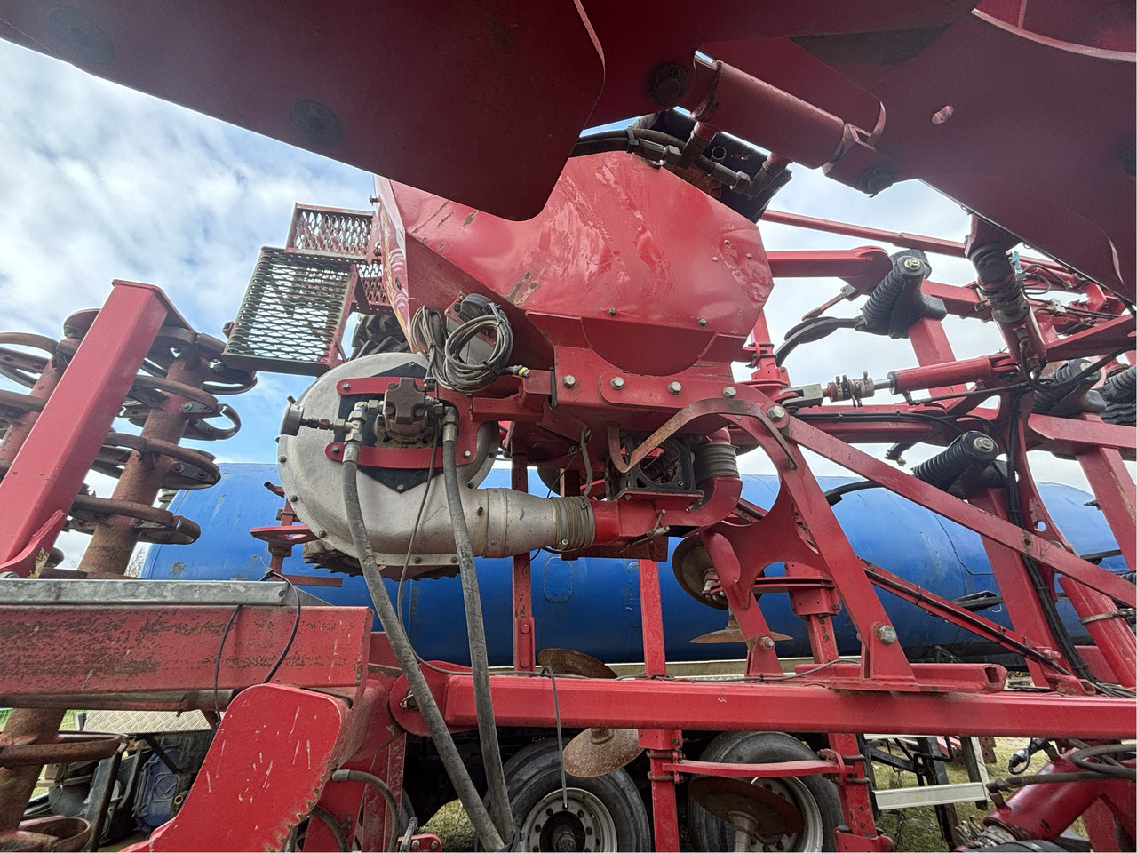 Horsch Tiger 6AS - Kultivátor: obrázok 4 Horsch Tiger 6AS - Kultivátor: obrázok 4