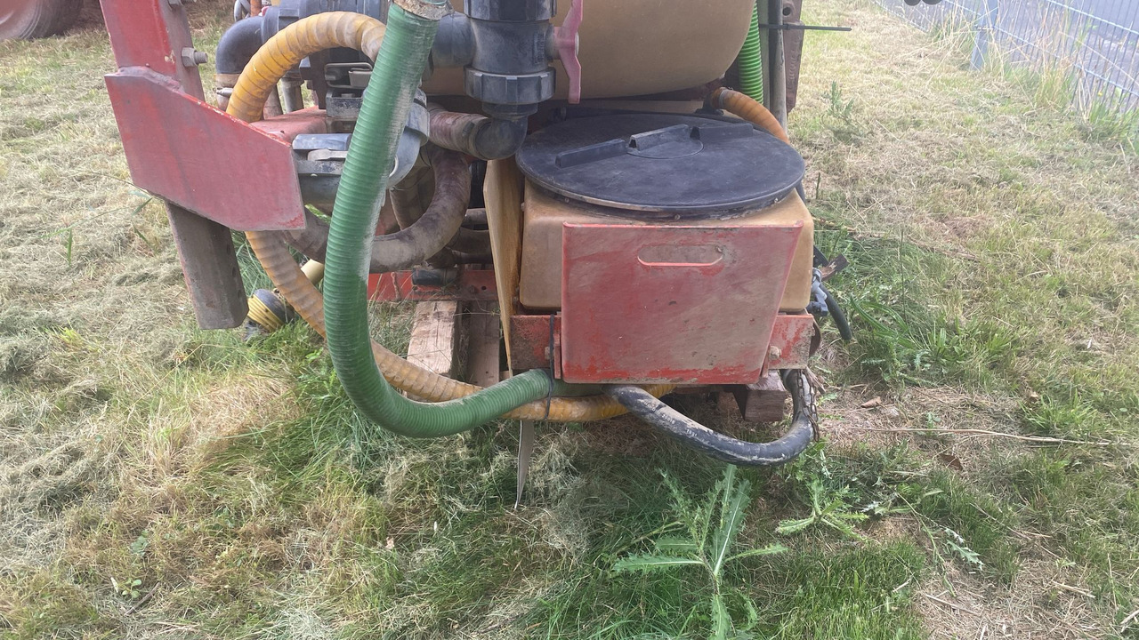 Jacoby Jacoby Eurosuper 1500l - Postrekovač za traktor: obrázok 2 Jacoby Jacoby Eurosuper 1500l - Postrekovač za traktor: obrázok 2