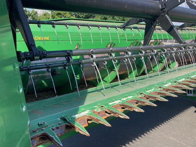 John Deere T660 Hilmaster - Obilný kombajn: obrázok 2 John Deere T660 Hilmaster - Obilný kombajn: obrázok 2