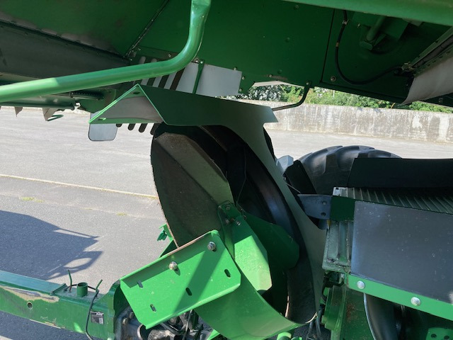 John Deere T660 Hilmaster - Obilný kombajn: obrázok 4 John Deere T660 Hilmaster - Obilný kombajn: obrázok 4