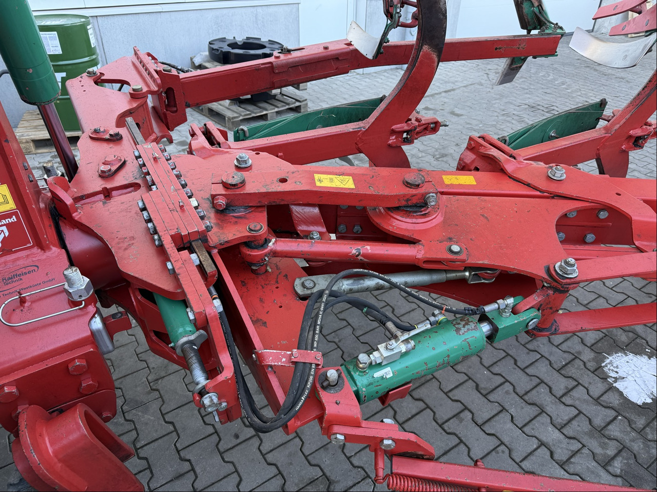 Kverneland EG 100-300 Variomat - Pluh: obrázok 3 Kverneland EG 100-300 Variomat - Pluh: obrázok 3