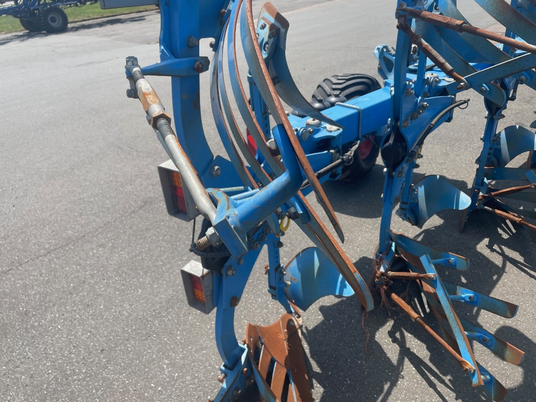 Lemken Juwel 10 - Pluh: obrázok 3 Lemken Juwel 10 - Pluh: obrázok 3