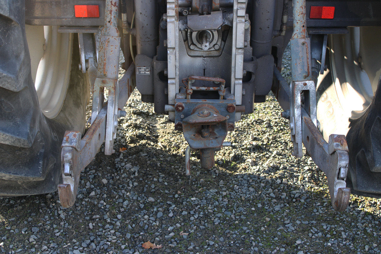 Massey Ferguson 3085 - Traktor: obrázok 5 Massey Ferguson 3085 - Traktor: obrázok 5