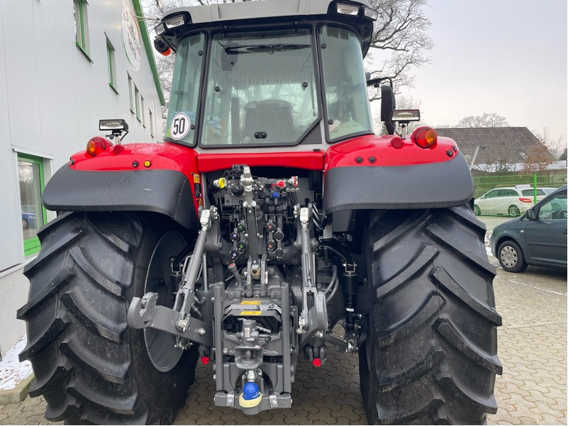 Massey Ferguson 6S.135 Dyna-VT EFFICIENT - Traktor: obrázok 5 Massey Ferguson 6S.135 Dyna-VT EFFICIENT - Traktor: obrázok 5